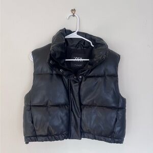 Zara Cropped Puffer Vest